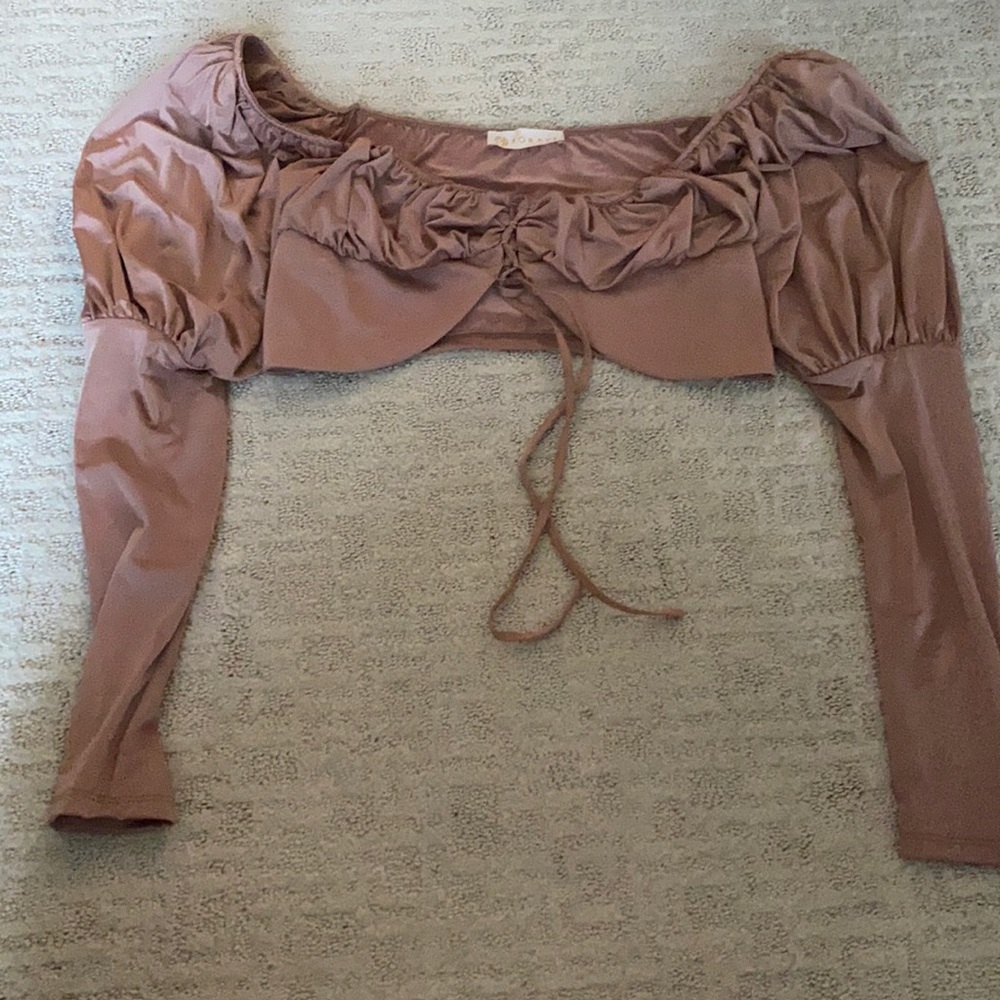 Champagne puff arm crop top